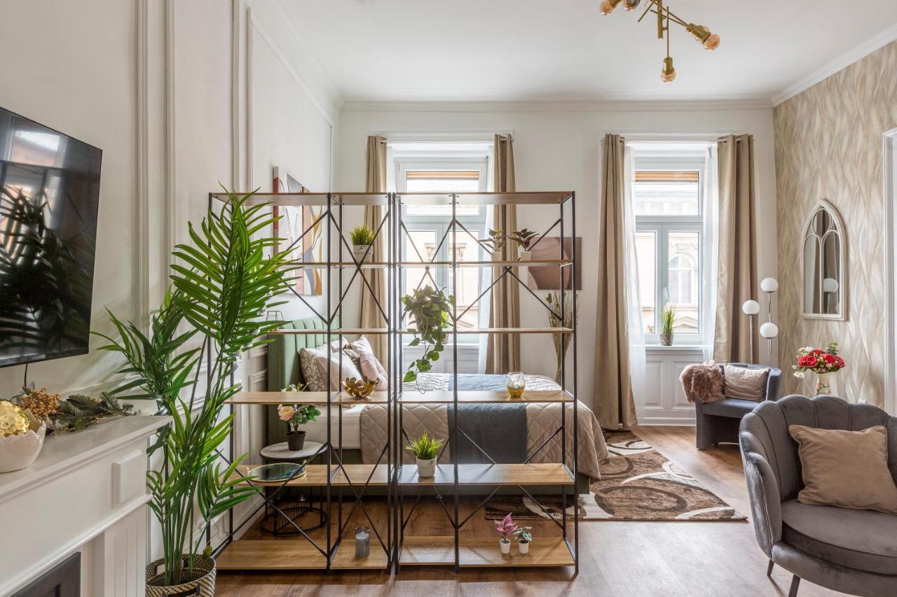Luxurious Art Deco Residence In The Heart Of Budapest Esterno foto