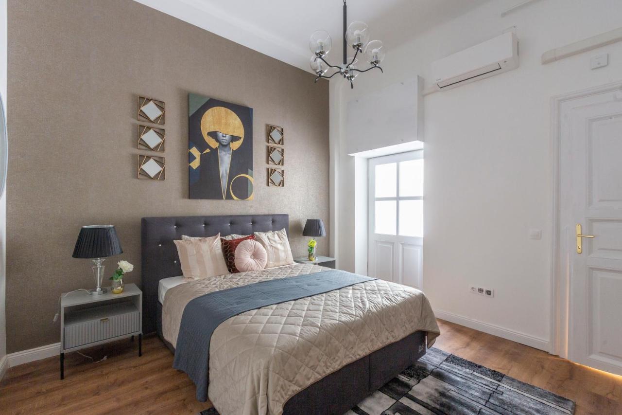 Luxurious Art Deco Residence In The Heart Of Budapest Esterno foto