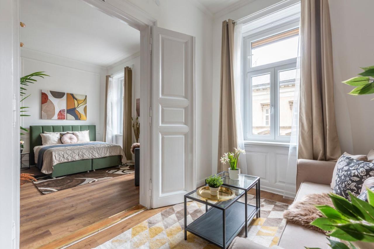 Luxurious Art Deco Residence In The Heart Of Budapest Esterno foto